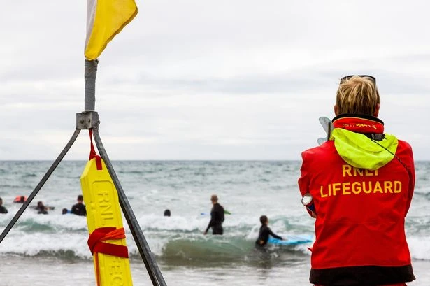 Two swimmers swept out to sea after ignoring lifeguard to leave water