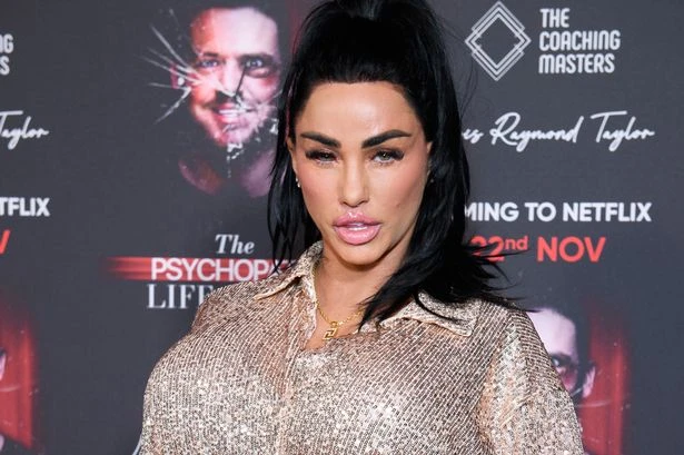 Katie Price shares 'worrying' image just days after hospital scare in new health update