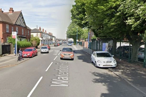 Smethwick street attack sees man slashed with knife