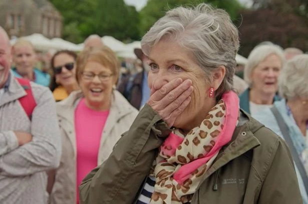 BBC Antiques Roadshow guest's jaw drops at four-figure sum for charity shop brooch