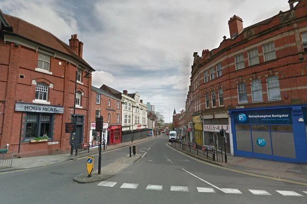 Have-a-go-heroes take on violent thug who battered pregnant girlfriend near Hogshead pub