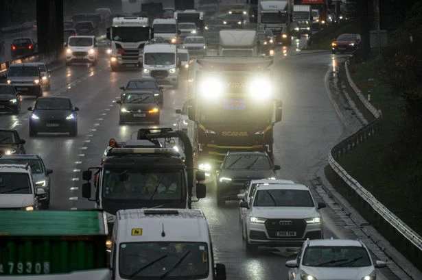 Highways England 'set to remove' M6 and M5 motorway lights to hit carbon emissions targets