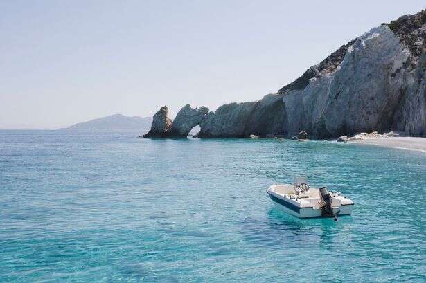 UK tourists in Greece face £655 fines over 'souvenir'