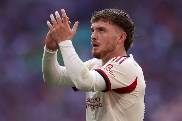 Arne Slot breaks silence on Harvey Elliott transfer as he makes prediction Aston Villa will love
