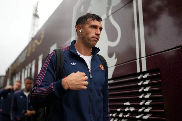 Unai Emery confirms big Emi Martinez decision after important Aston Villa conversation