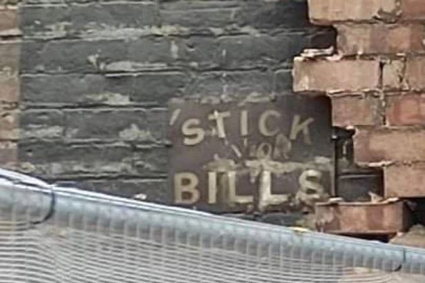 SEE: SPOOKY 'GHOST SIGNS'
