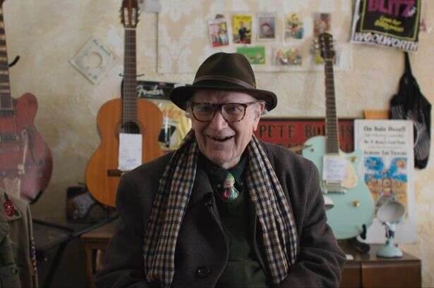 The Black Country Cowboy becomes 'overnight success after sixty years' singing in pubs and clubs