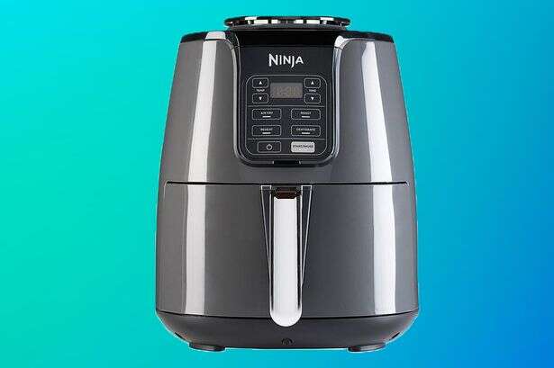 Shoppers cut their energy bills using Ninja airfryer that's hit the January sale discounts