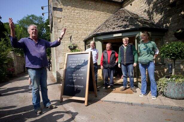 Jeremy Clarkson's pub The Farmers Dog unveils 'bargain' Christmas menu but fans have one big problem