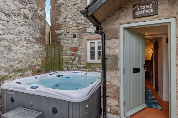 The Peak District cottage 'perfect for walking breaks' with a hot tub to unwind afterwards