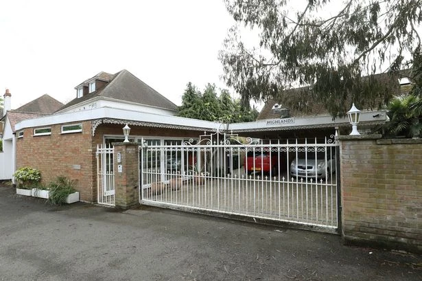Mansion where paedophile Rolf Harris died is 'a mess' and 'overpriced at £4m'