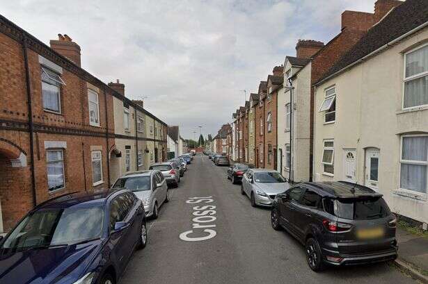 Burglary suspect in Tamworth climbs on roof to 'escape police' then talked down the following year