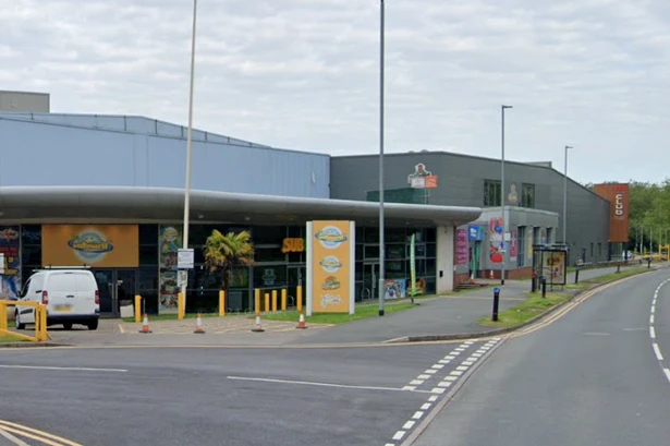 Midland water park closes and police swarm after major incident