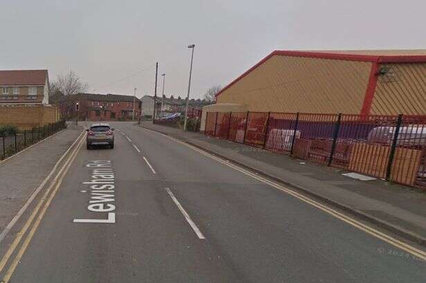 Smethwick industrial estate fire live - 30 firefighters called to incident near West Bromwich Albion