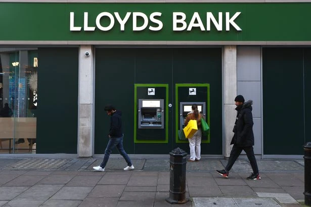 Lloyds Bank, Halifax, NatWest closing over 100 branches in June - full list