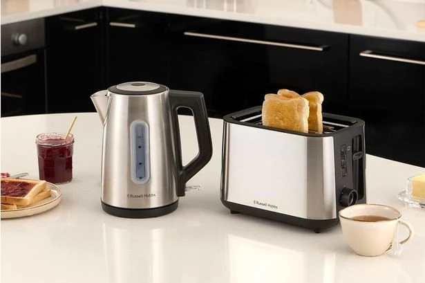 'Reliable' £60 Amazon kettle reduced to £21 and shoppers say it's 'best I ever bought'