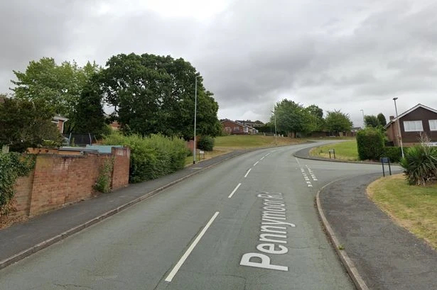Police hunting naked Tamworth dog walker over flashing offences