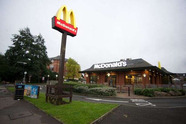 Breaking - stabbing outside Solihull McDonald's as 'armed police' rush to scene