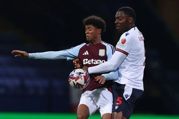 Treble-winner signs as Aston Villa confirm contract