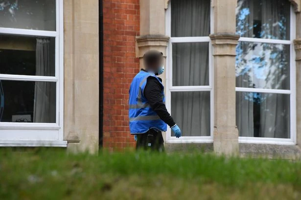 Watch - Staff direct traffic at St John's Hotel Solihull as it becomes 'quarantine hotel'