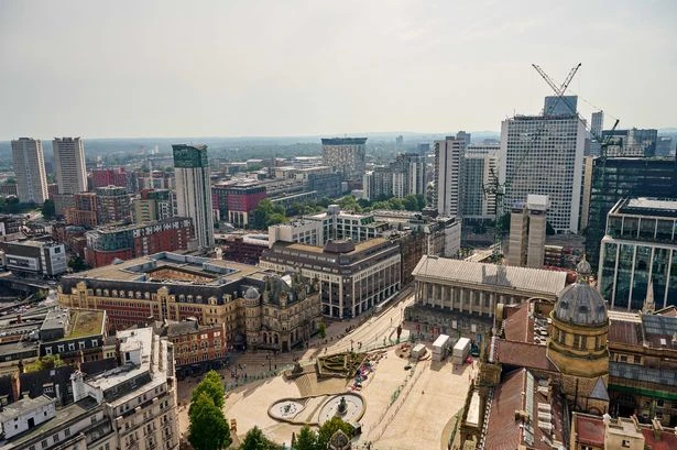 Counter-protest as Birmingham Britain First rally reaches Victoria Square after ‘security breach’
