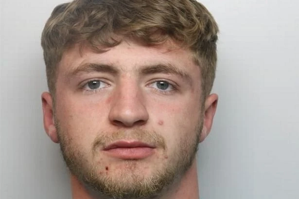 Drug dealer was stopped with thousands of pounds stuffed inside man bag