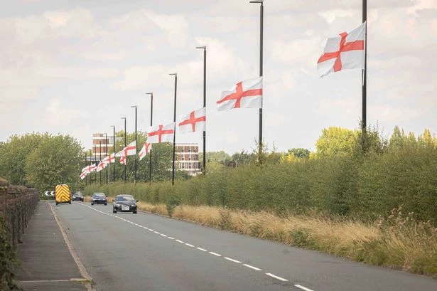 Keir Starmer says 'patriotism' as he issues his verdict on flag row