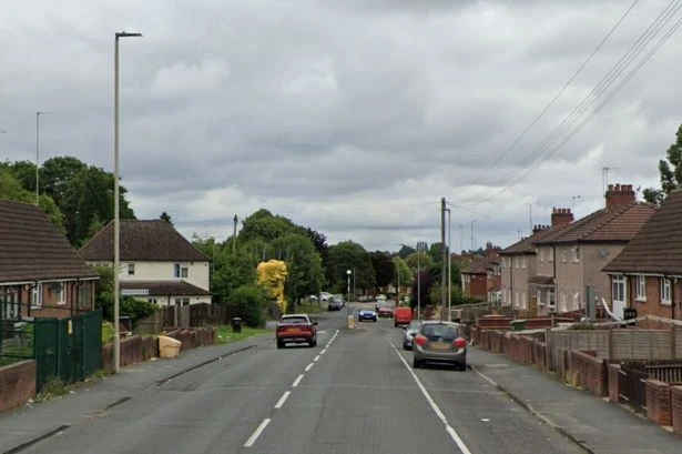 Teenager arrested after police seize samurai sword from Dudley street