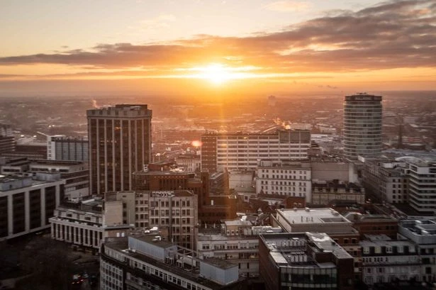 Heat health alert for West Midlands as Government issues five warnings