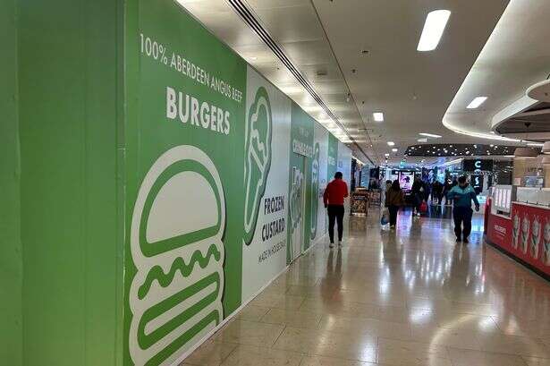 New restaurant taking shape in Birmingham Grand Central and says 'opening soon'