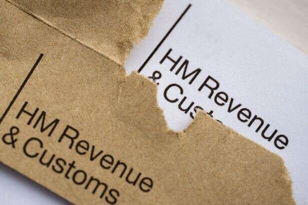 HMRC October 31 warning over £100 fine for thousands of people