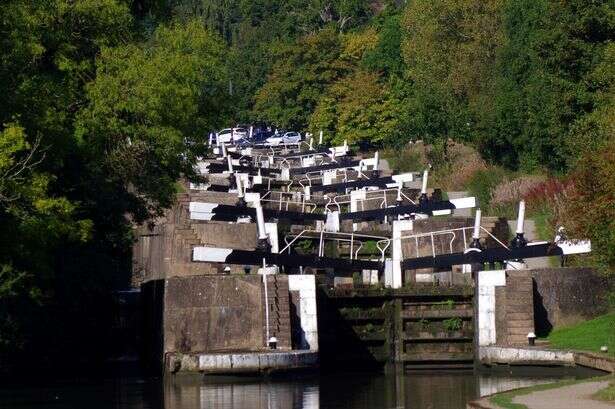 Idyllic 'stairway to heaven' walk in Warwickshire that ends at cosy Sunday lunch pub