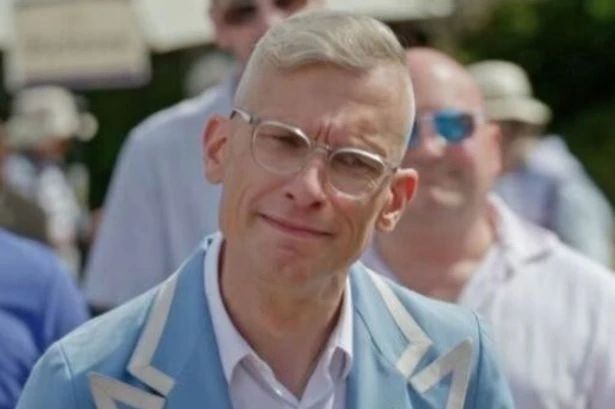 Antiques Roadshow fans support expert as they announce heartbreaking death