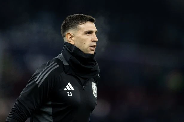I would be shocked if Emi Martinez joins Man United - he has it much better at Aston Villa