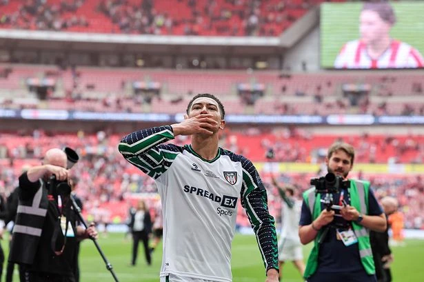 Club hijacks Jobe Bellingham holiday as Birmingham City wait on transfer bonus