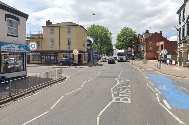 Boys arrested as combat knives seized after Birmingham police chase