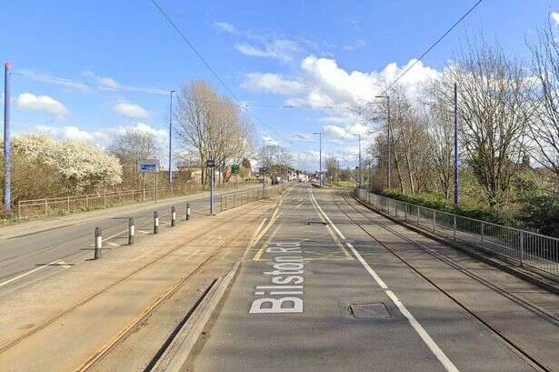 Bilston Road live as 'major' crash closes busy route