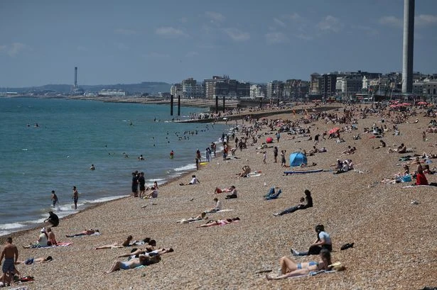 How to tell the difference between heat stroke and heat exhaustion in UK heatwave