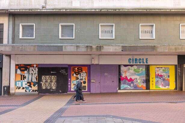 Photos show Birmingham New Street looking dreary after the Christmas market