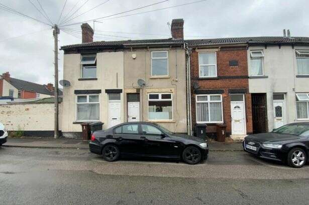 Inside the four-bed terraced house in Wolverhampton for just 19K - with famous path nearby