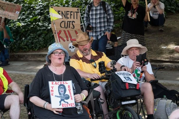 Labour urged to scrap welfare bill in 11th-hour plea by dozens of organisations