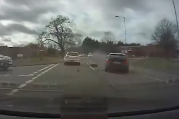 Footage shows gang firing at police car during terrifying chase in Worcester