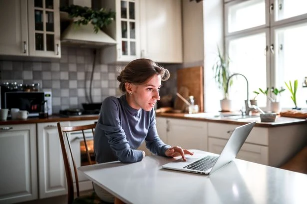 UK households warned to make £11,000 mortgage check after interest rates cut