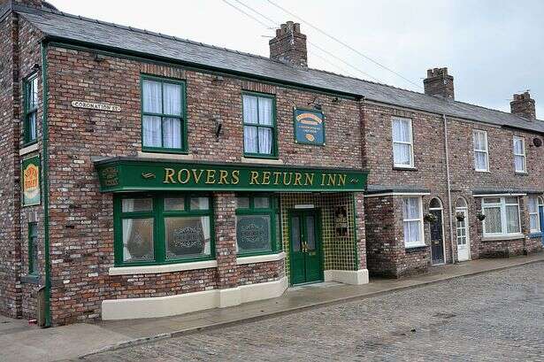 ITV Coronation Street episode pulled from air leaving schedule in chaos