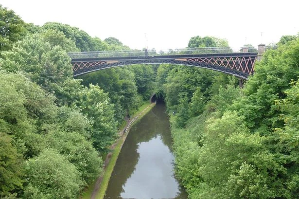 Tragedy as man dies after collapsing on canal towpath in Smethwick