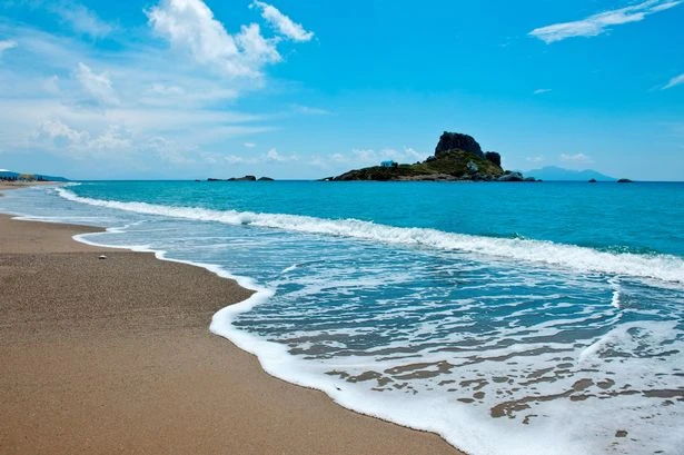 Vaccine alert UK tourists in Greece should adhere to this summer