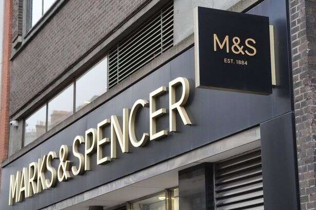 Shoppers 'love' classy Marks & Spencer prosecco glasses like the ones 'used in the Ivy' and Italy