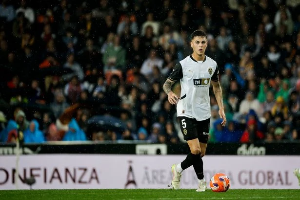 Aston Villa midfielder at centre of fresh transfer claim as he faces uncertain future
