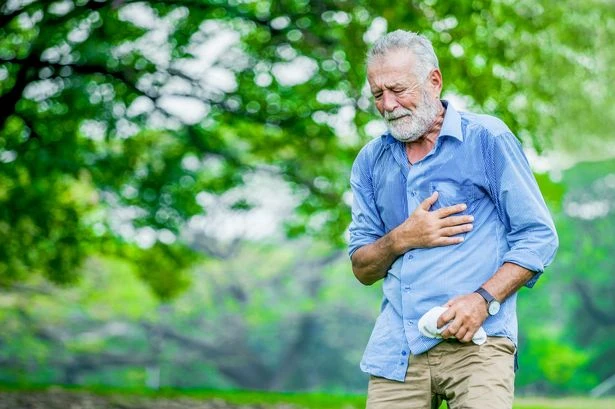 Doctor shares 'really concerning' and less common heart attack signs