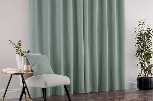 Dunelm shoppers love 'thick' thermal curtains that 'keep warmth of the room inside'